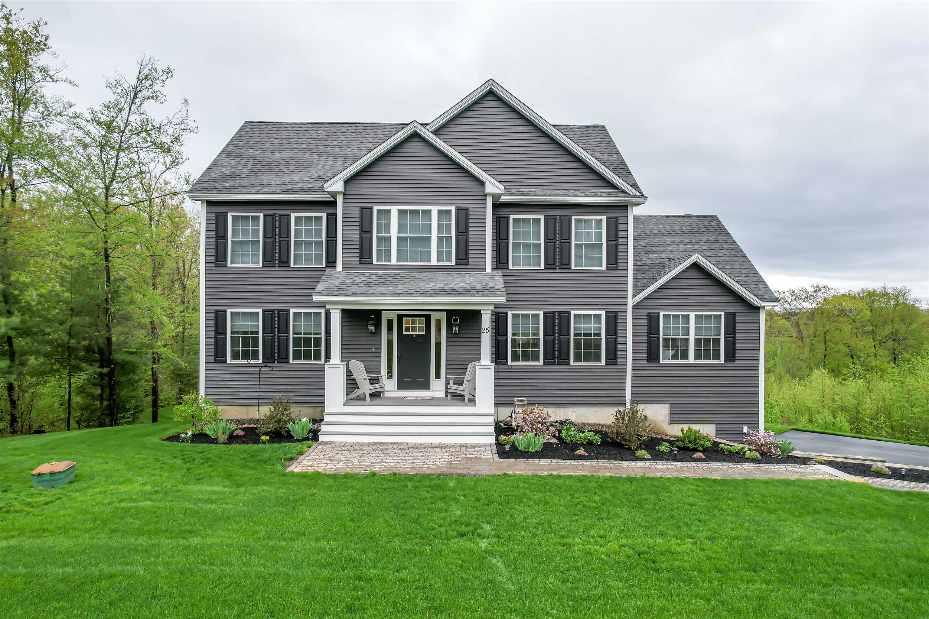 25 Merrill Crossing
