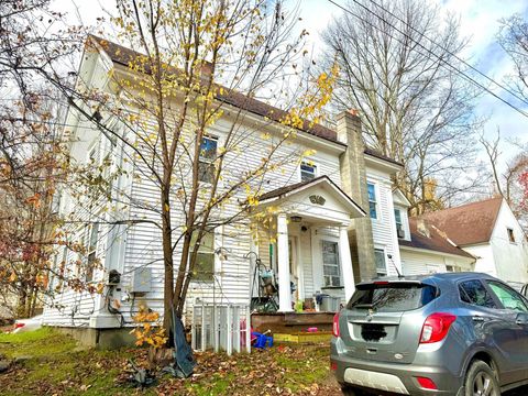 715-717 Giddings Street Springfield VT 05150