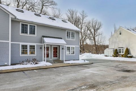 3030 Brown Avenue 20 Manchester NH 03103