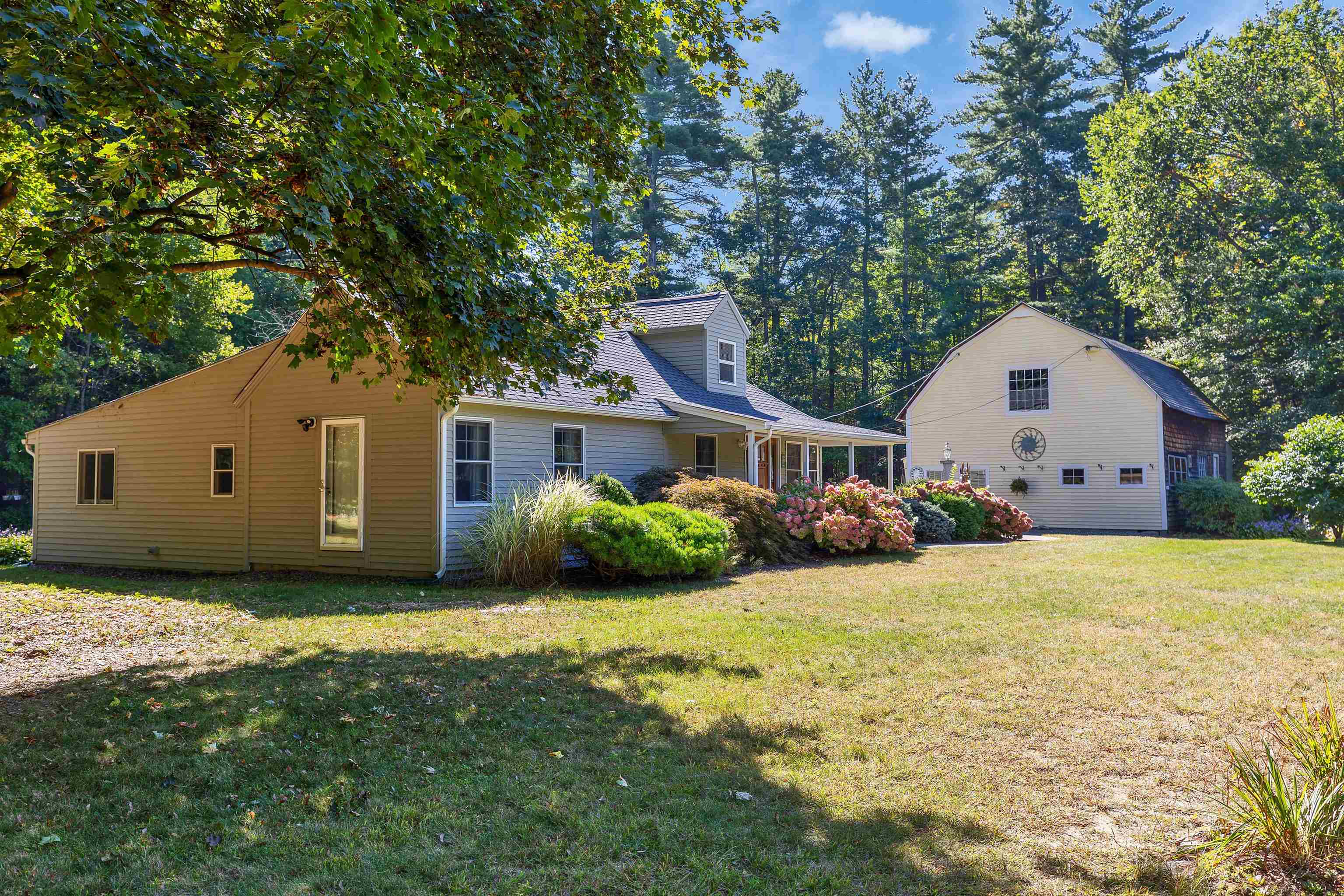 11 Charles Bancroft Highway