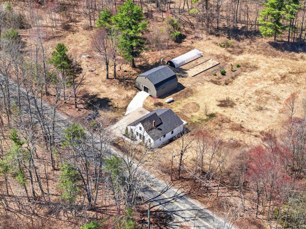 Photo of 211 Sandown Road, Chester, NH 03036 (MLS # 5083923)