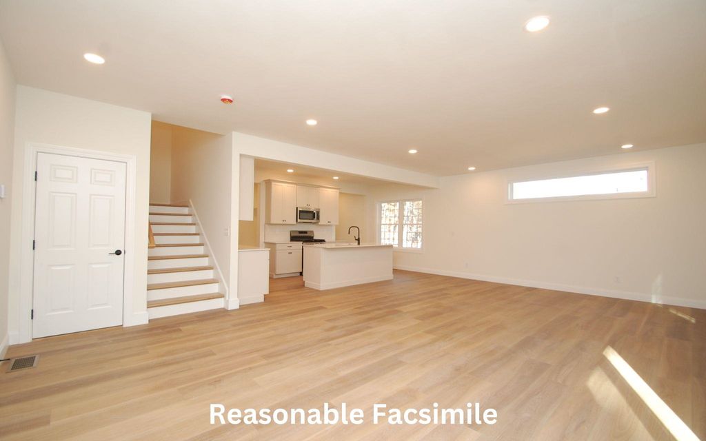 Photo of 9 York Road, Hudson, NH 03051 (MLS # 5073728)