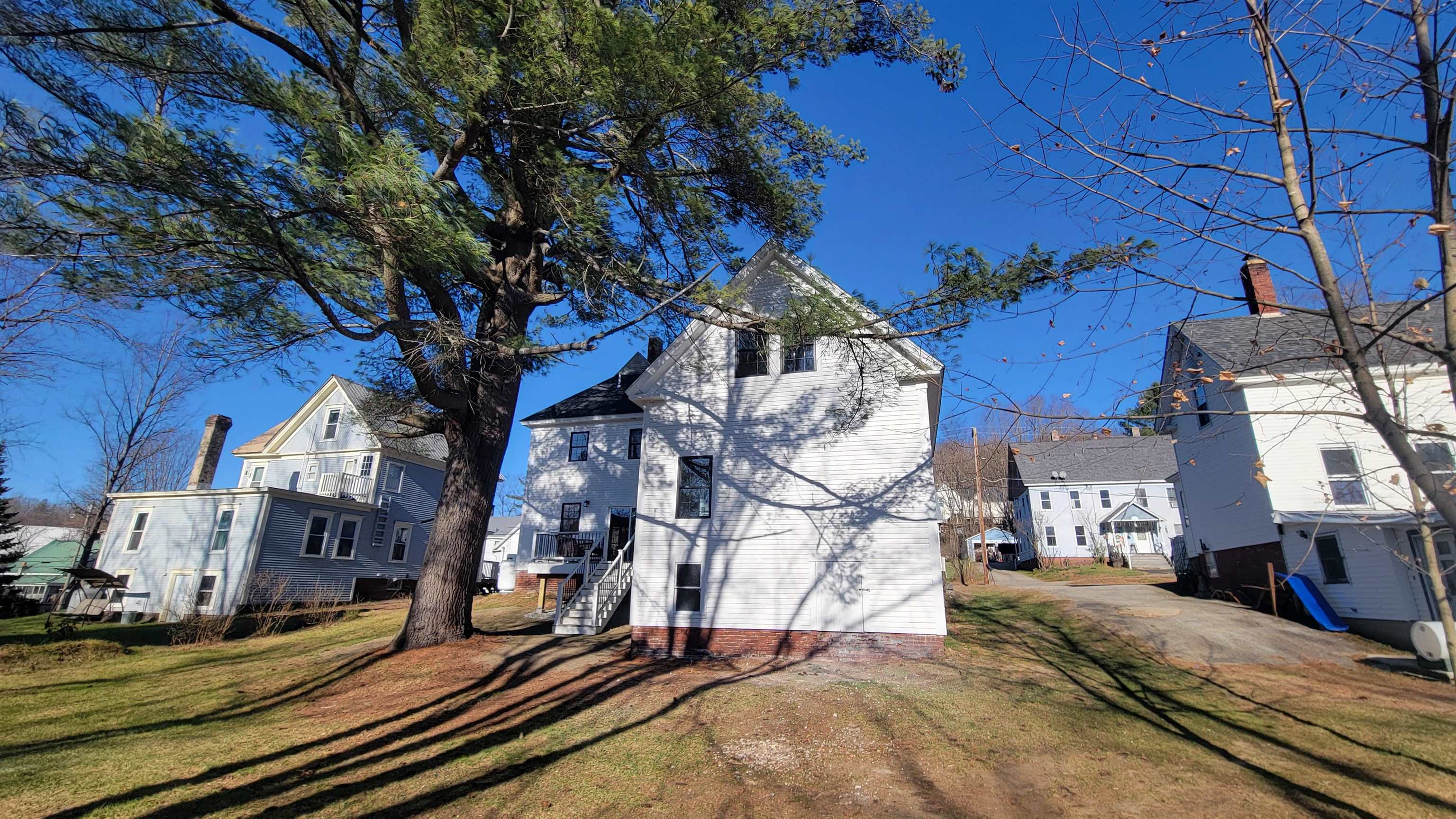 Ashland, New Hampshire 03217, United States, 3 Bedrooms Bedrooms, ,2 BathroomsBathrooms,Residential,Active,31760