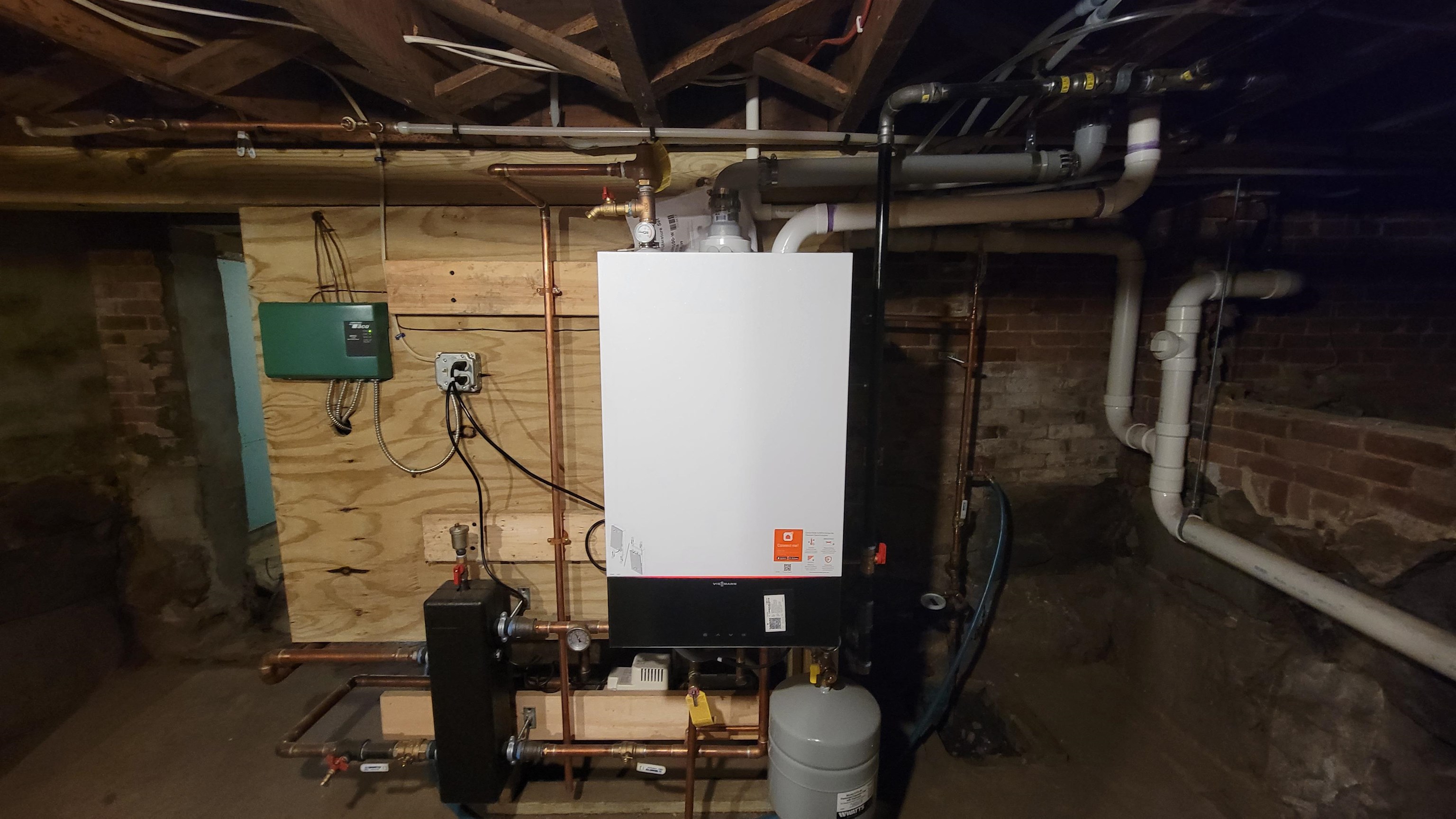 Ashland, New Hampshire 03217, United States, 3 Bedrooms Bedrooms, ,2 BathroomsBathrooms,Residential,Active,31760