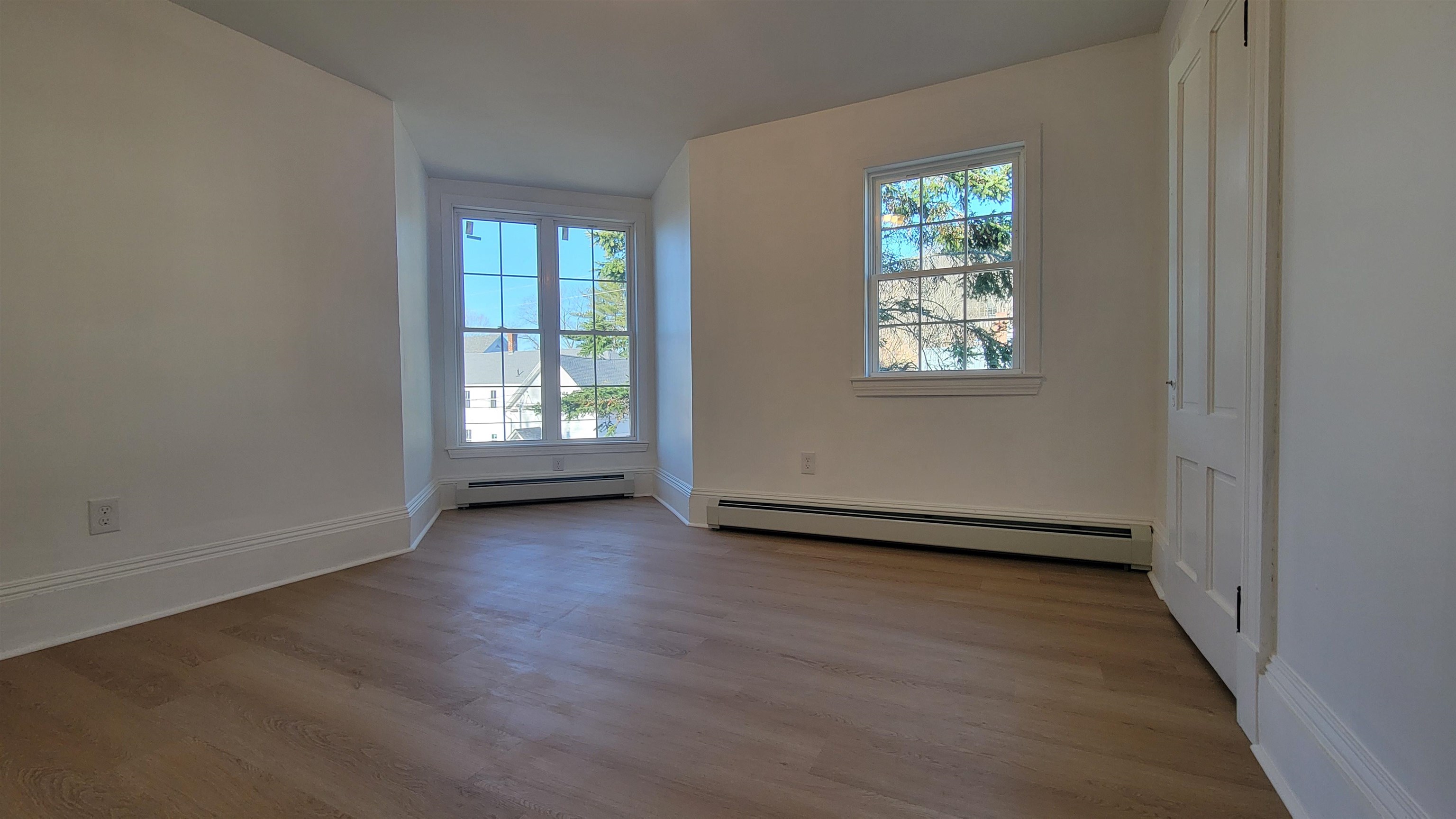 Ashland, New Hampshire 03217, United States, 3 Bedrooms Bedrooms, ,2 BathroomsBathrooms,Residential,Active,31760