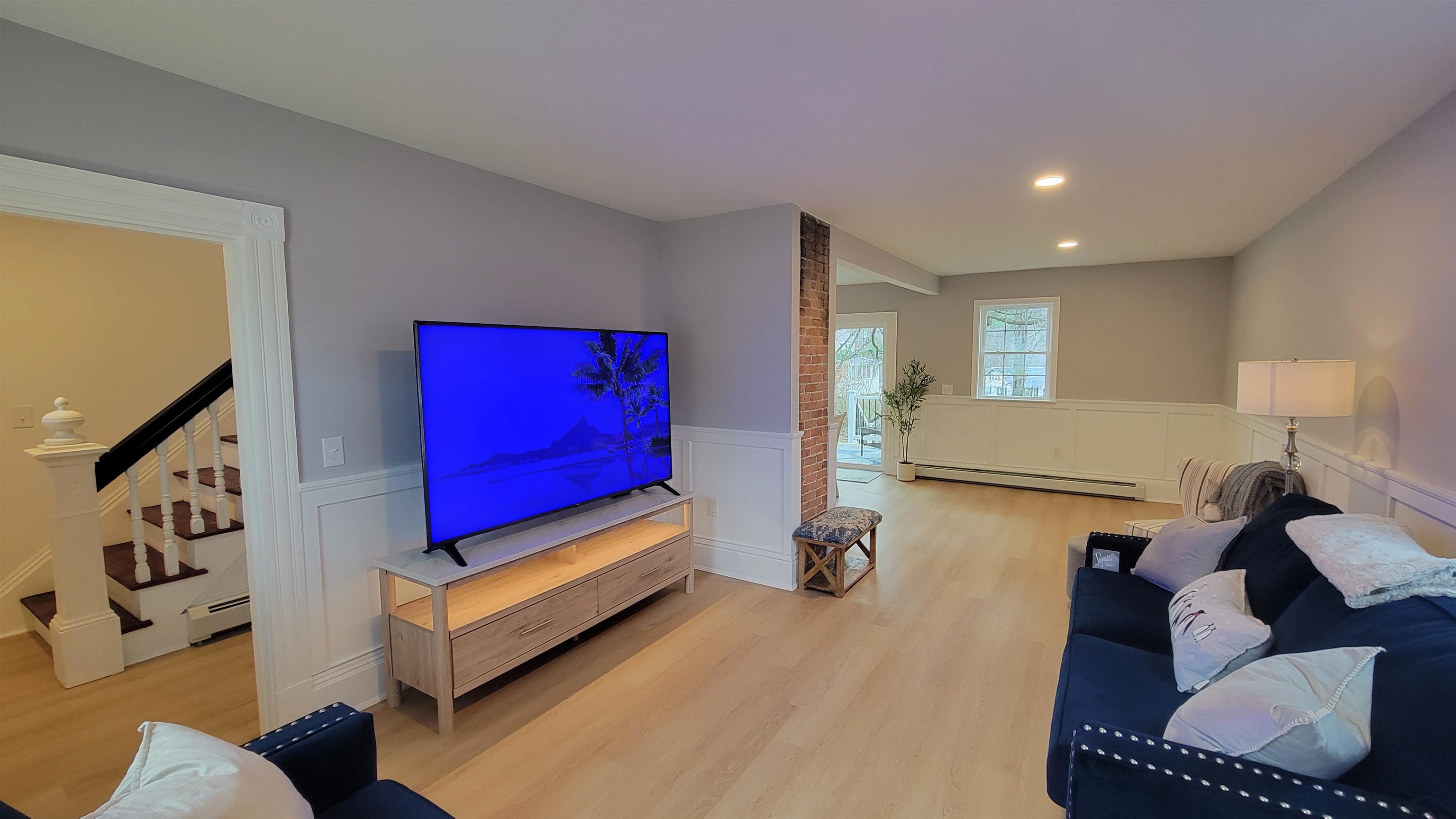 Ashland, New Hampshire 03217, United States, 3 Bedrooms Bedrooms, ,2 BathroomsBathrooms,Residential,Active,31760