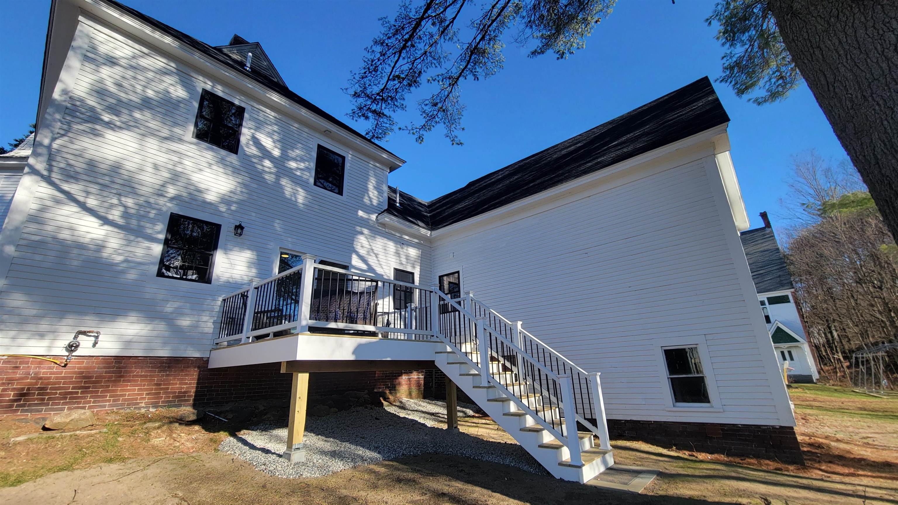 Ashland, New Hampshire 03217, United States, 3 Bedrooms Bedrooms, ,2 BathroomsBathrooms,Residential,Active,31760