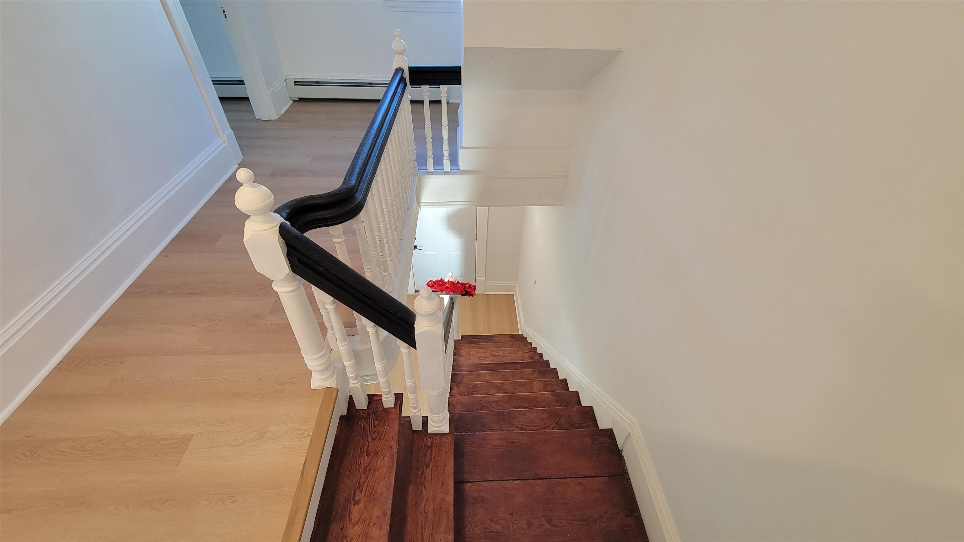 Ashland, New Hampshire 03217, United States, 3 Bedrooms Bedrooms, ,2 BathroomsBathrooms,Residential,Active,31760