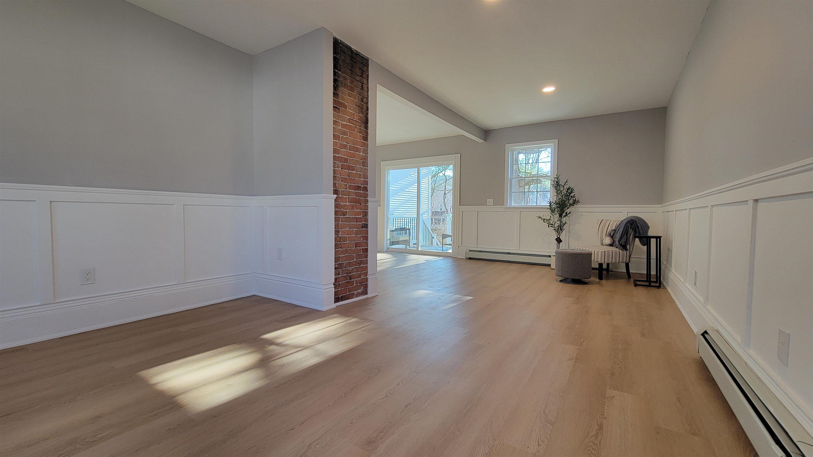 Ashland, New Hampshire 03217, United States, 3 Bedrooms Bedrooms, ,2 BathroomsBathrooms,Residential,Active,31760