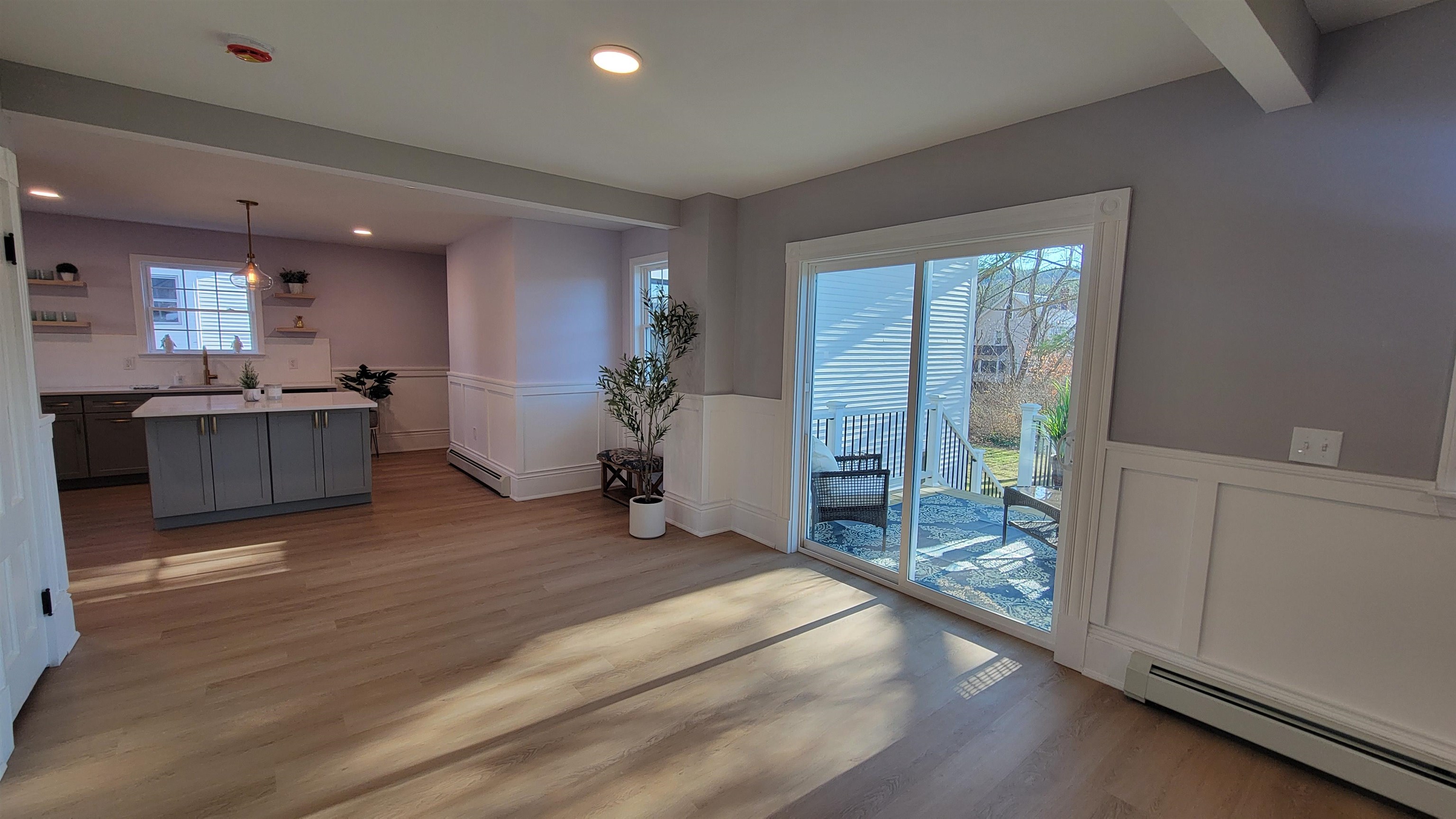 Ashland, New Hampshire 03217, United States, 3 Bedrooms Bedrooms, ,2 BathroomsBathrooms,Residential,Active,31760