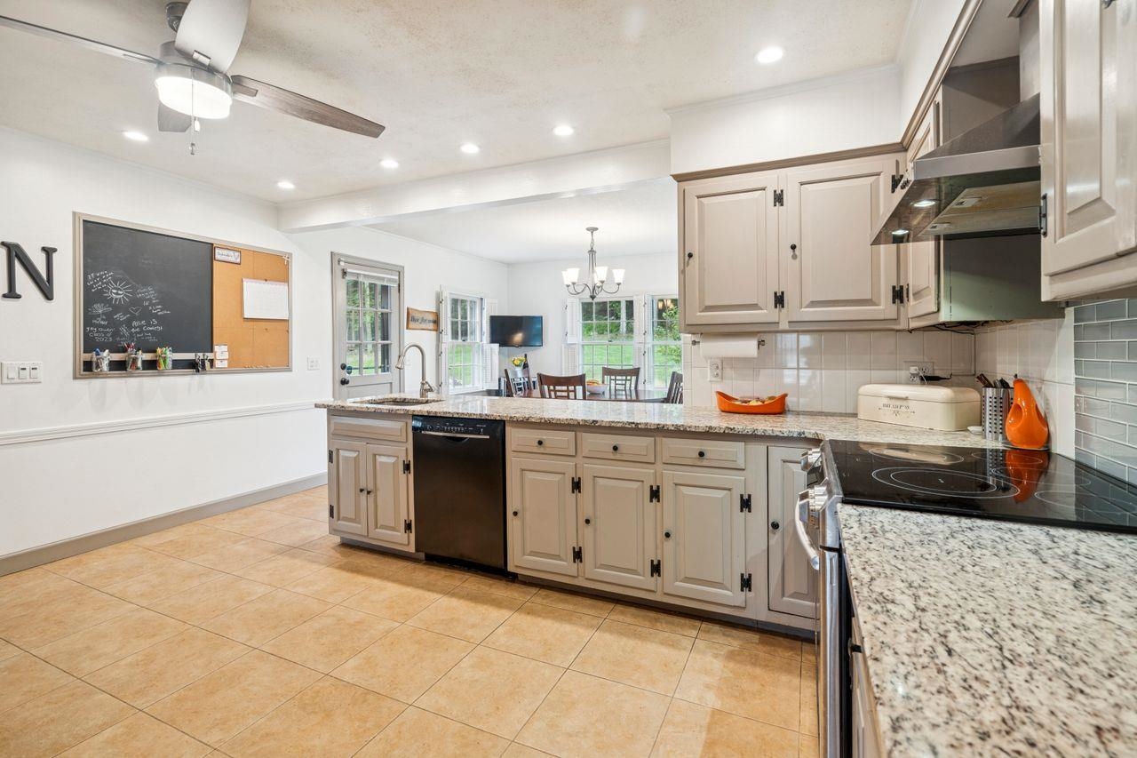 1 Brimstone Hill Road