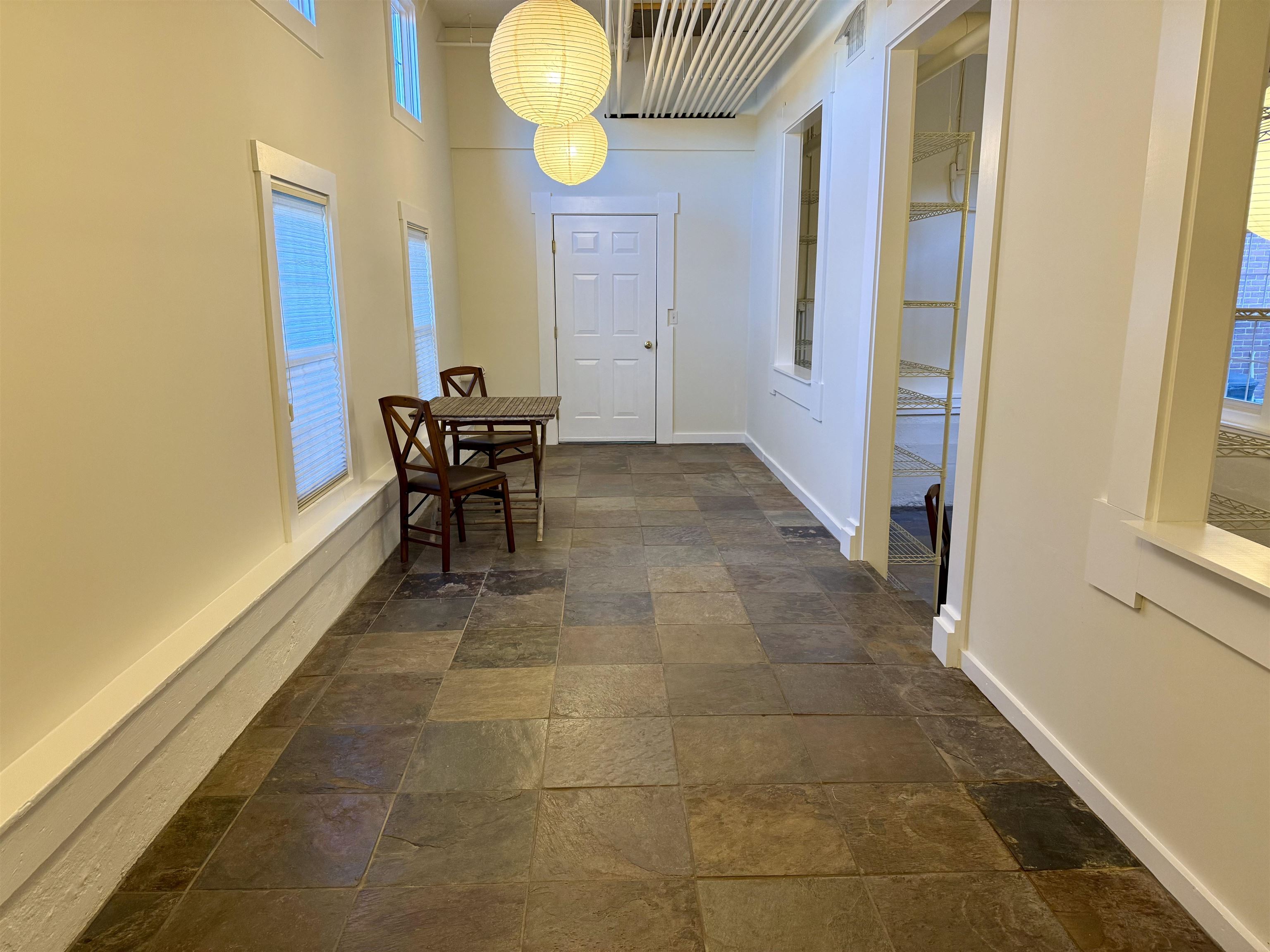 871 Islington Street A101