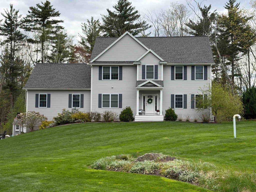 Photo of 3 Hummingbird Lane, Salem, NH 03079 (MLS # 5083839)