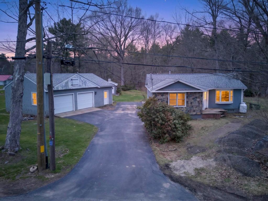 Photo of 405 N River Road, Epping, NH 03042 (MLS # 5085590)