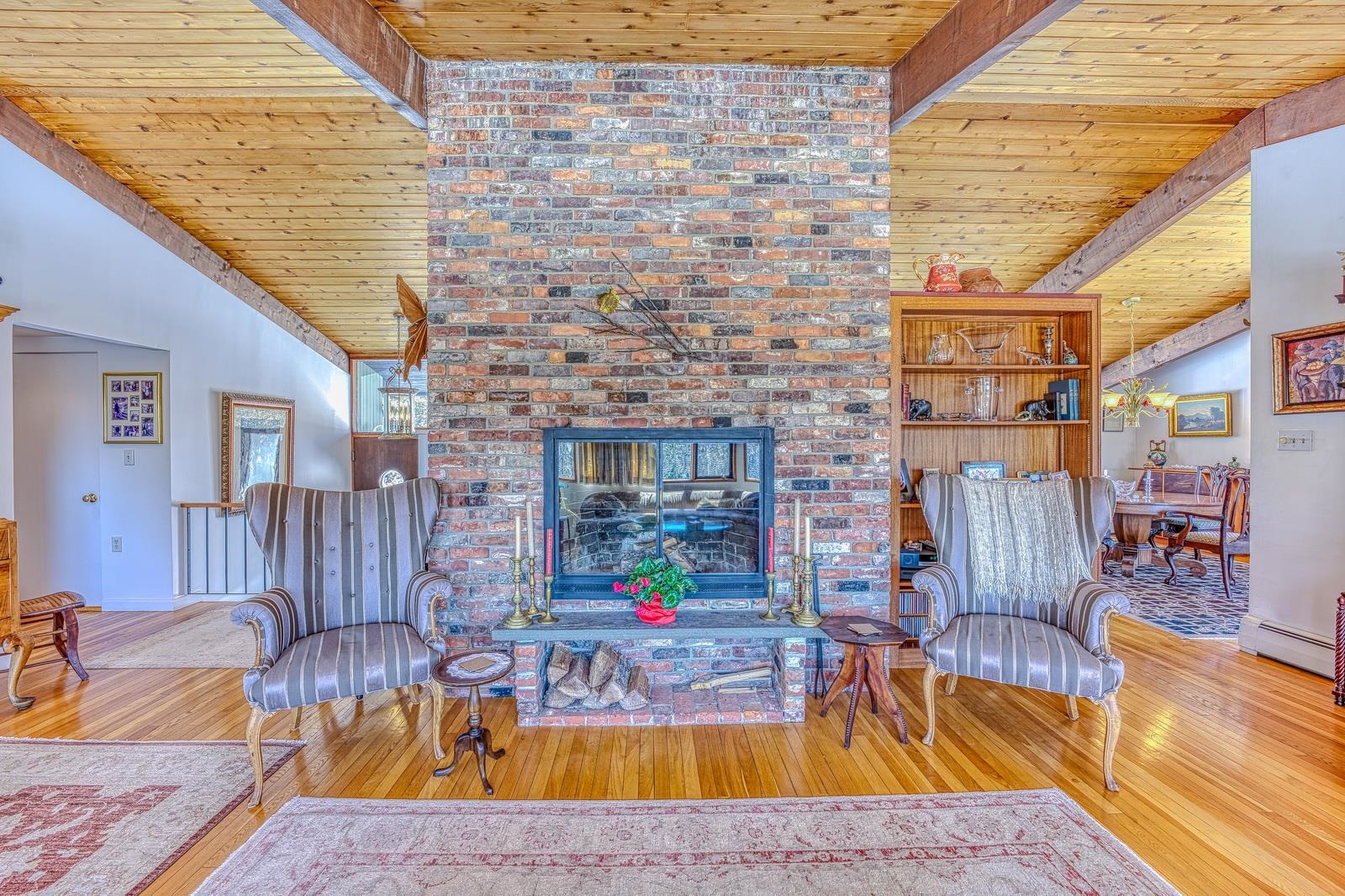 979 Farr Hill Road