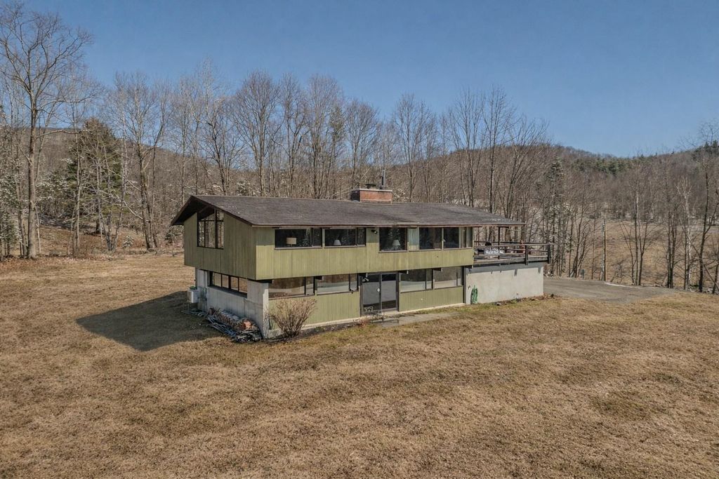 Photo of 979 Farr Hill Road, Littleton, NH 03561 (MLS # 5083338)