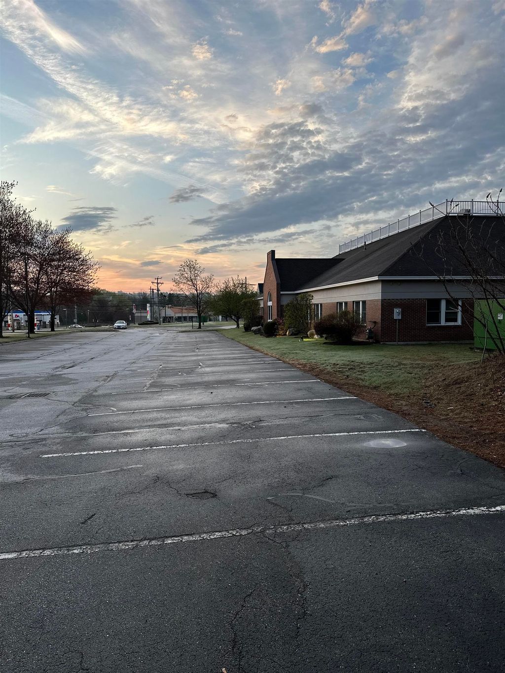 Photo of 775 South Main Street, Manchester, NH 03102 (MLS # 5047550)