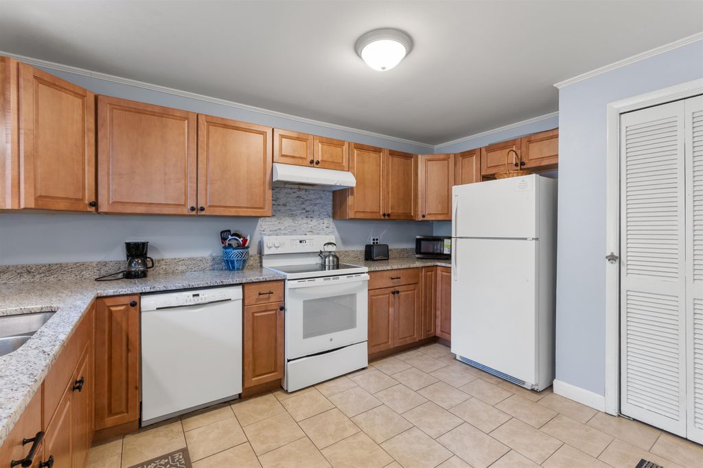 Photo of 42 Wylie Court #1, Conway, NH 03818 (MLS # 5070519)