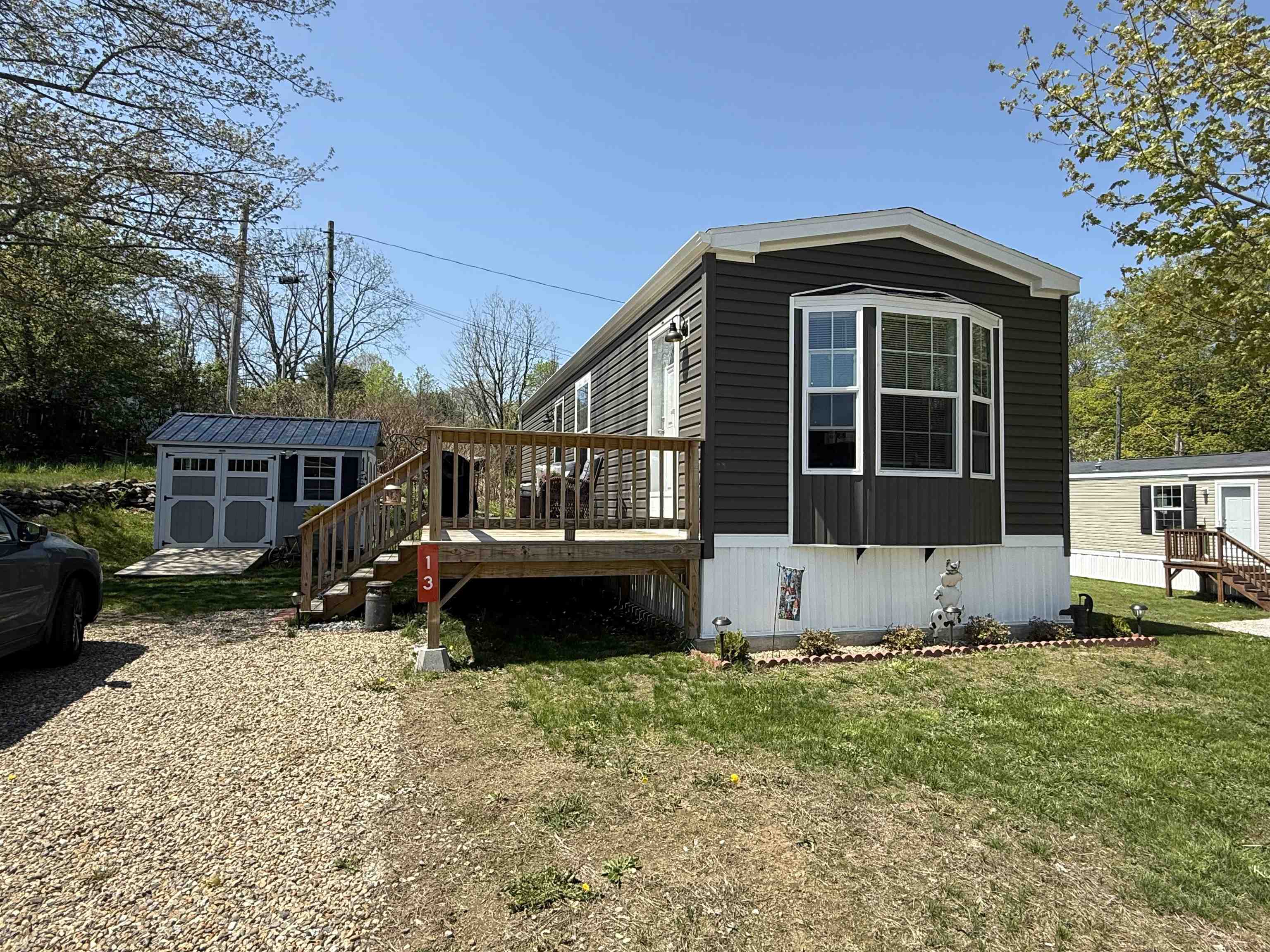 65 Leavitt Road 13