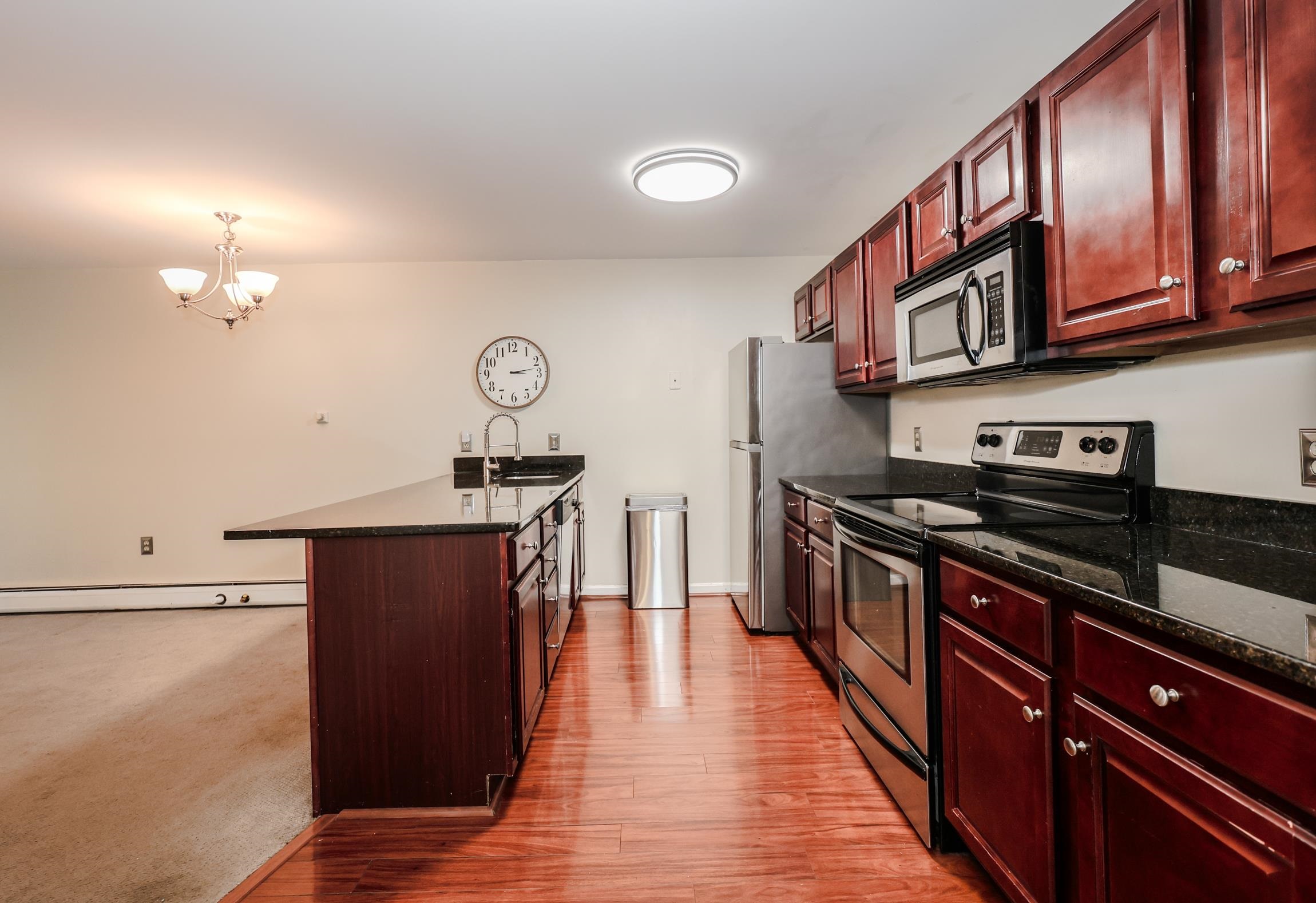 120 Fisherville Road 52