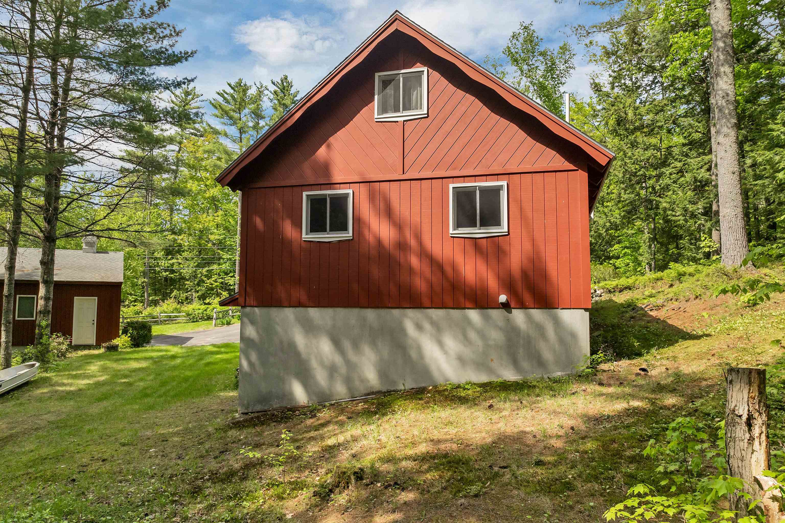 Wakefield, New Hampshire 03872, United States, 2 Bedrooms Bedrooms, ,2 BathroomsBathrooms,Residential,Active,139553