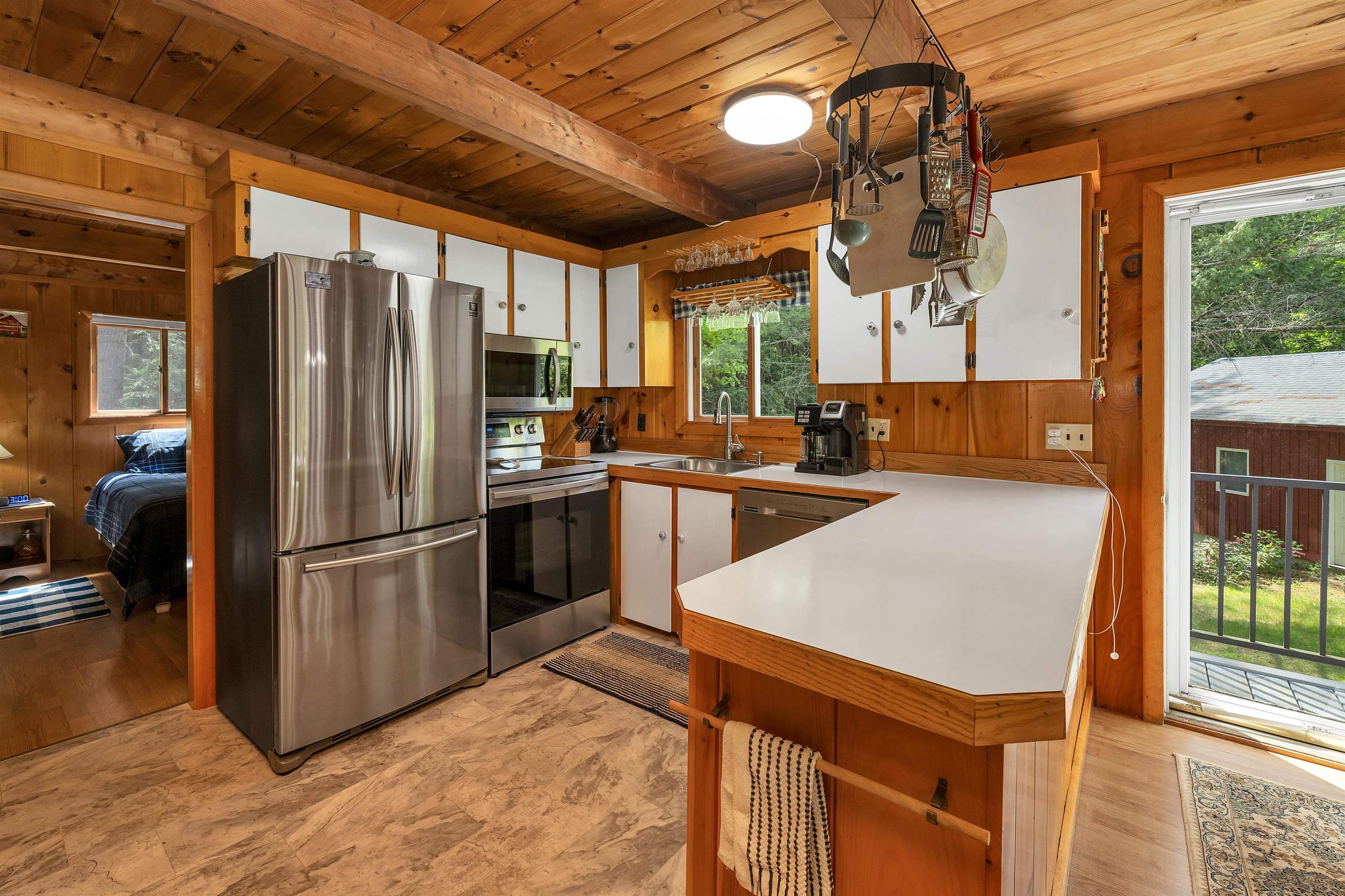 Wakefield, New Hampshire 03872, United States, 2 Bedrooms Bedrooms, ,2 BathroomsBathrooms,Residential,Active,139553