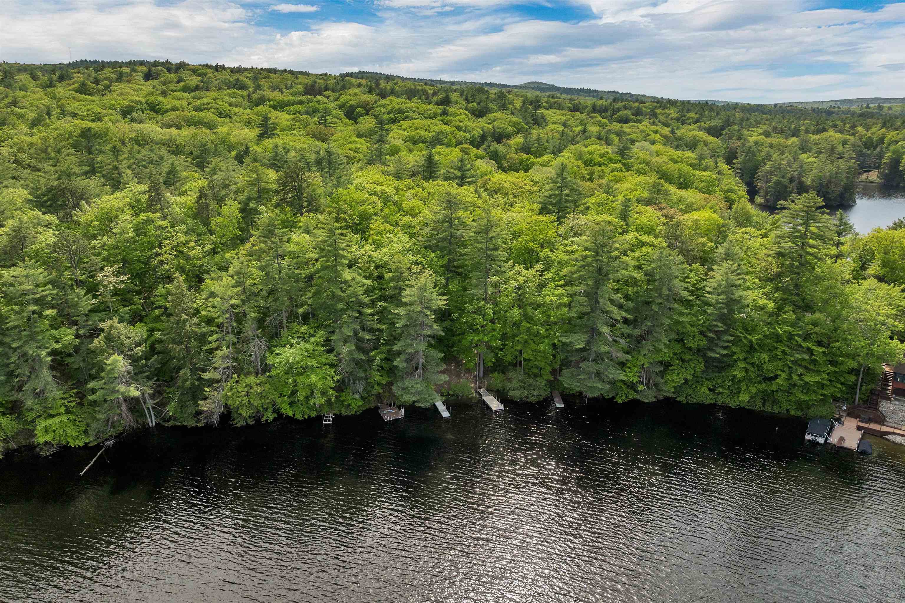 Wakefield, New Hampshire 03872, United States, 2 Bedrooms Bedrooms, ,2 BathroomsBathrooms,Residential,Active,139553