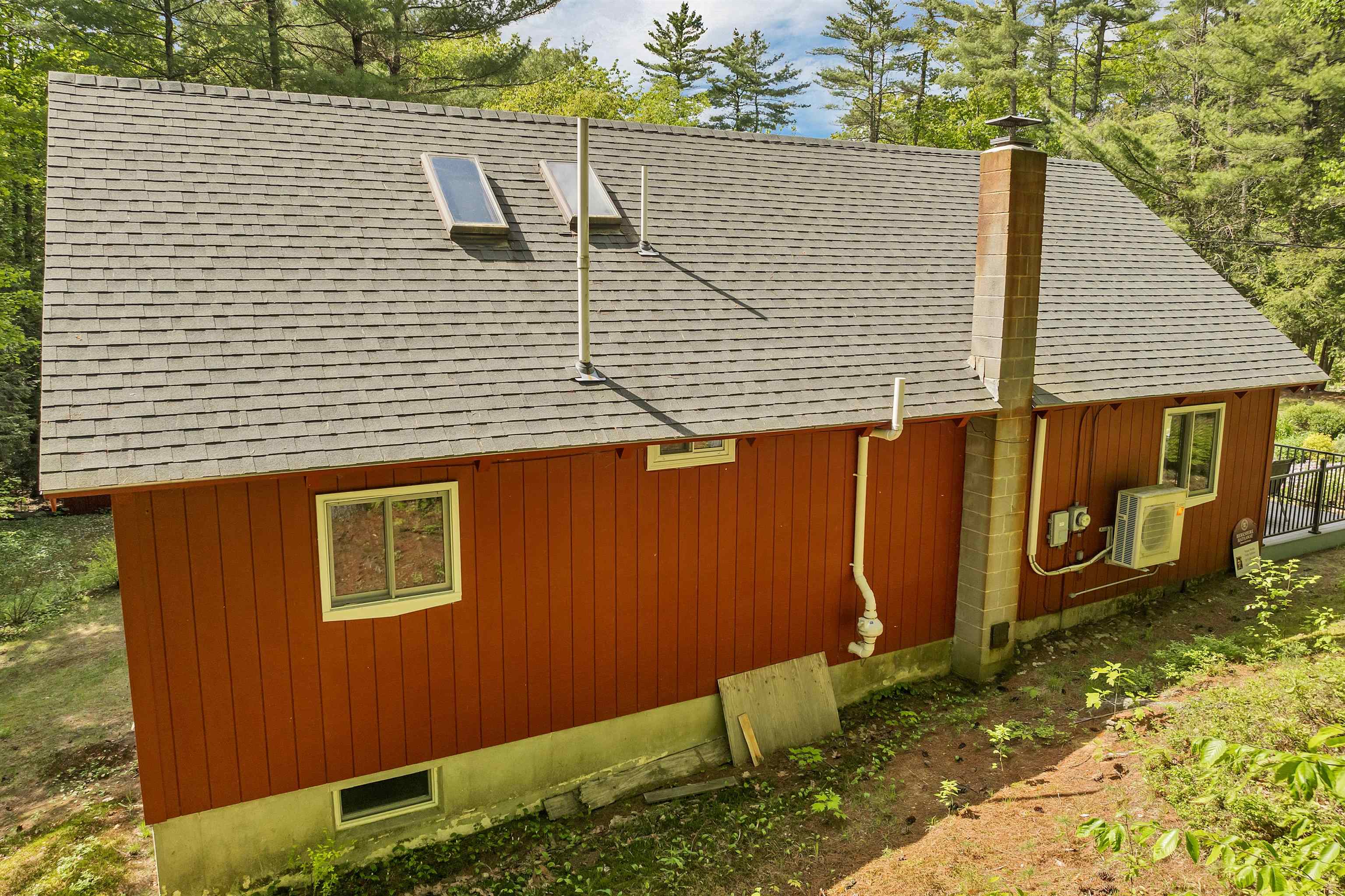 Wakefield, New Hampshire 03872, United States, 2 Bedrooms Bedrooms, ,2 BathroomsBathrooms,Residential,Active,139553