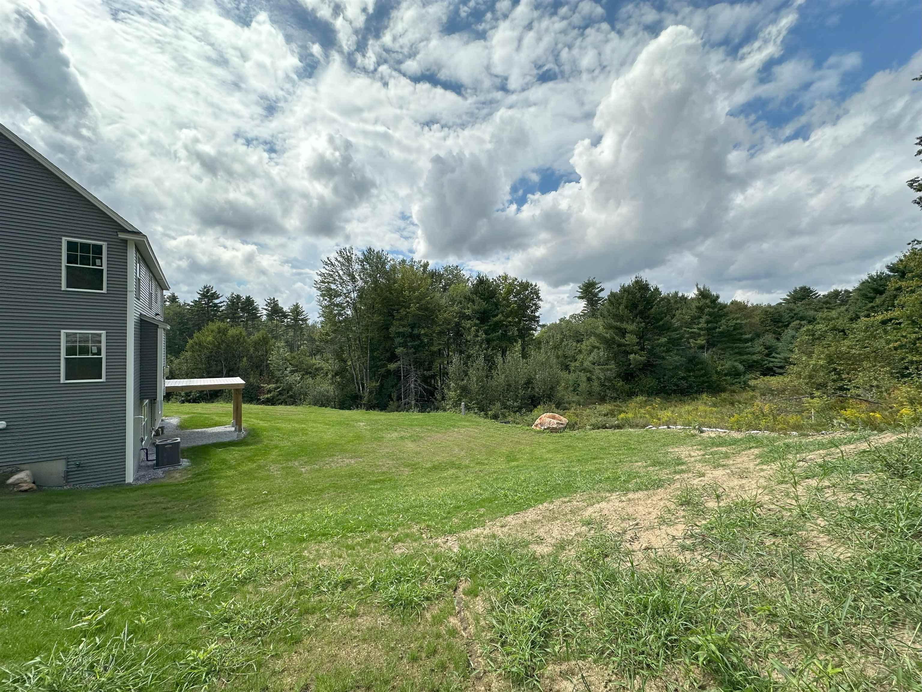 Concord, New Hampshire 03301, United States, 3 Bedrooms Bedrooms, ,3 BathroomsBathrooms,Residential,Active,146737