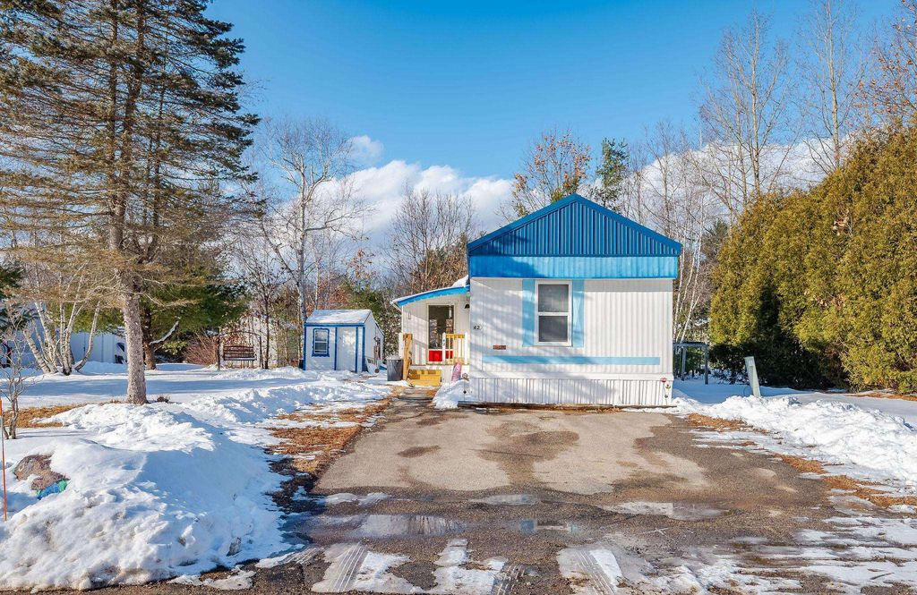 Photo of 42 Trade Wind Lane, Rochester, NH 03867 (MLS # 5074714)