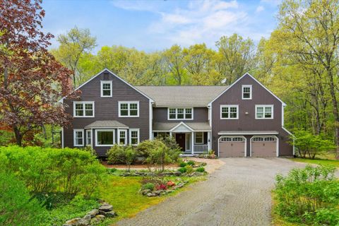43 Alsun Drive Hollis NH 03049