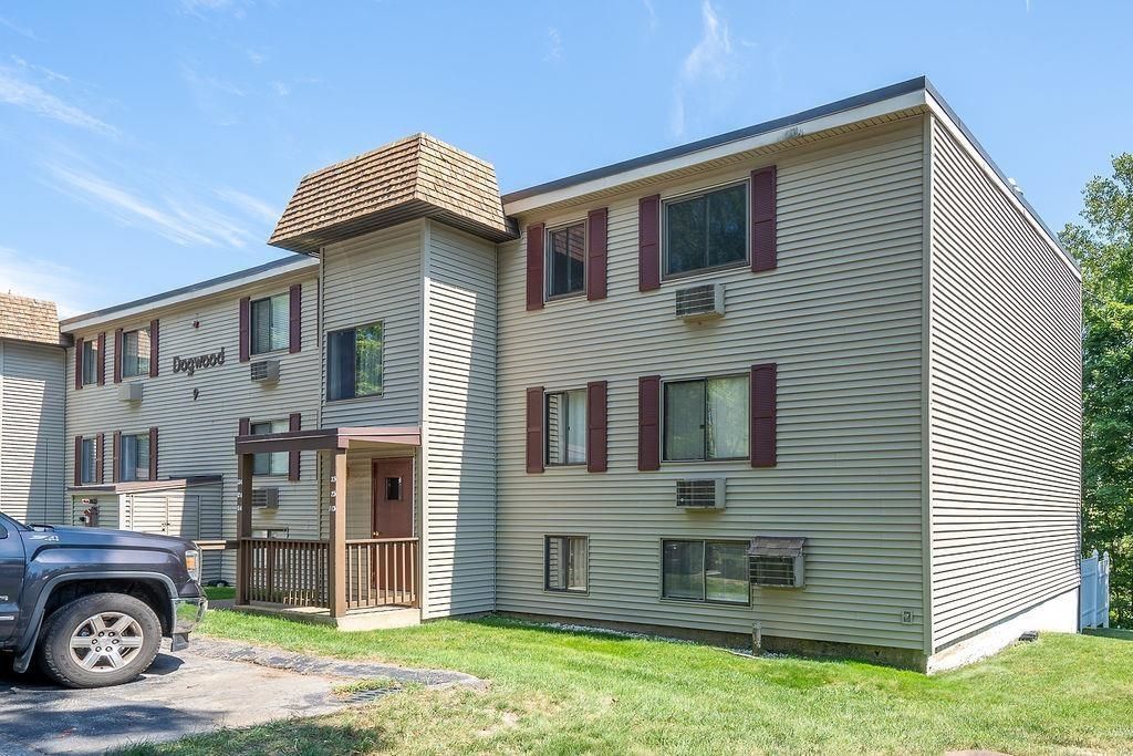 Photo of 9 Treetop Circle #15, Laconia, NH 03246 (MLS # 5059060)