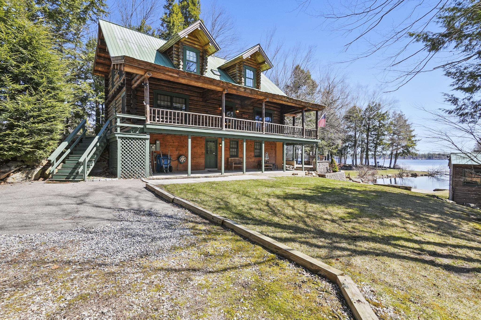 321 Camelot Shore Drive