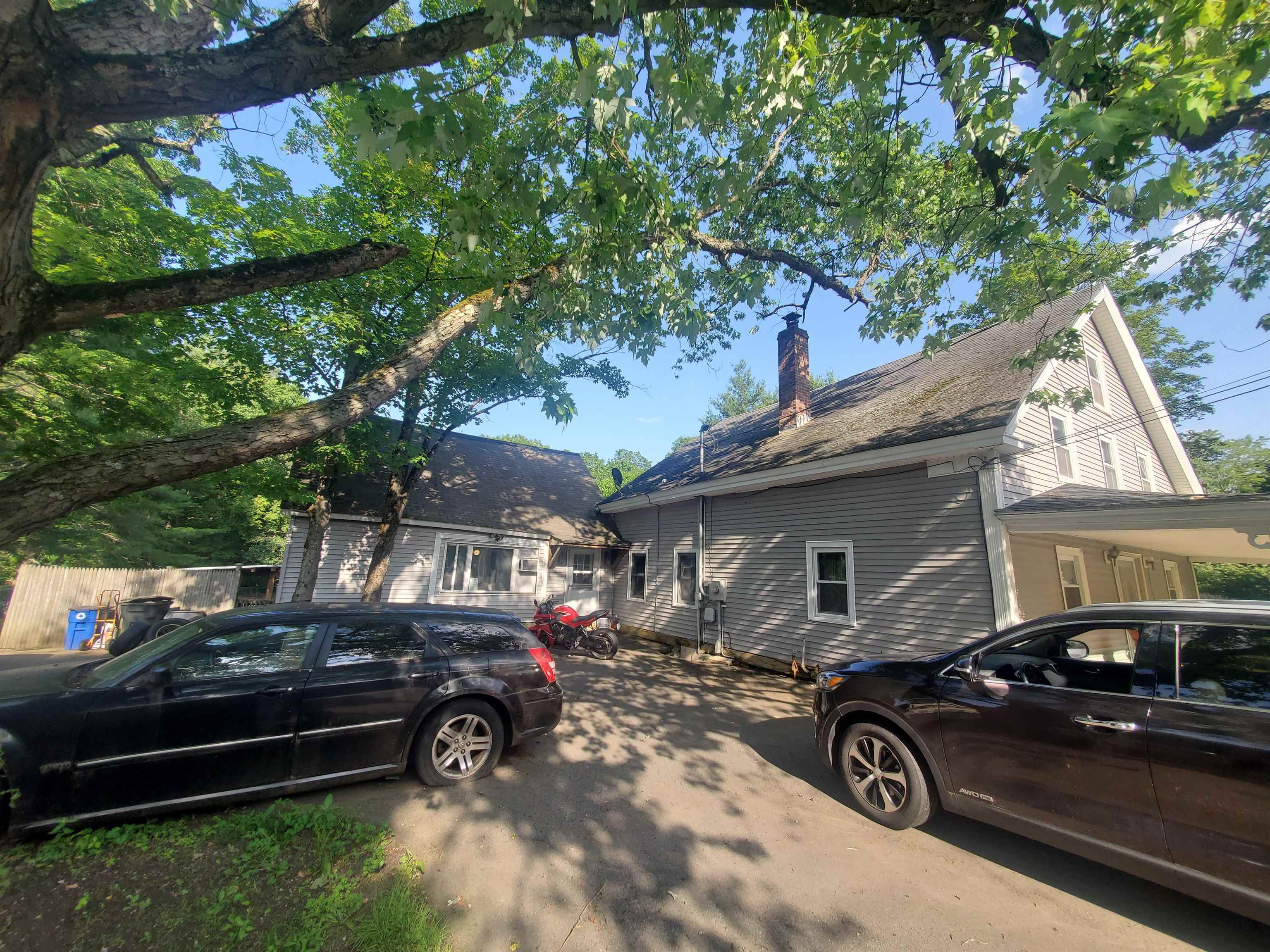 1324 Mammoth Road