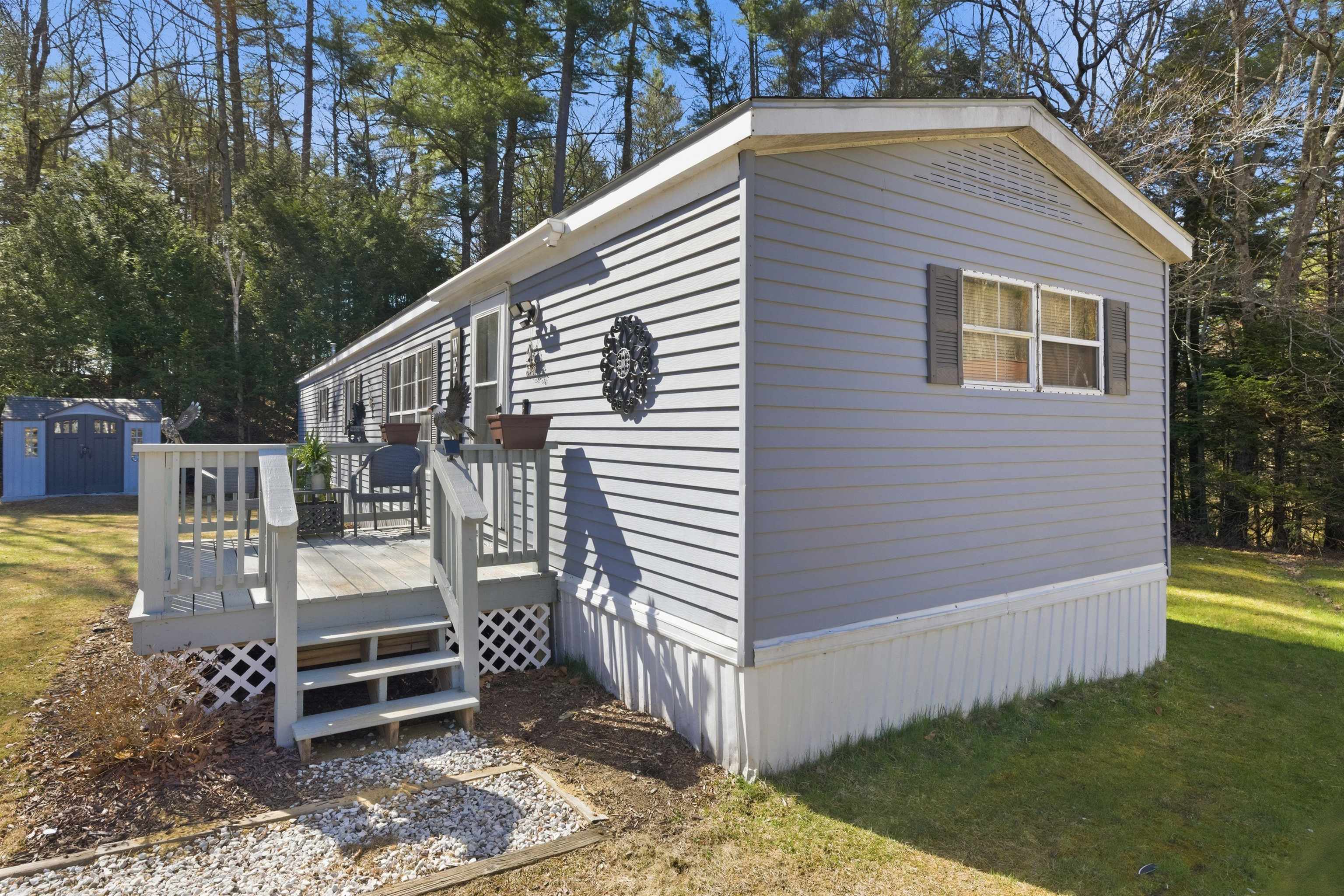 22 Brook Circle