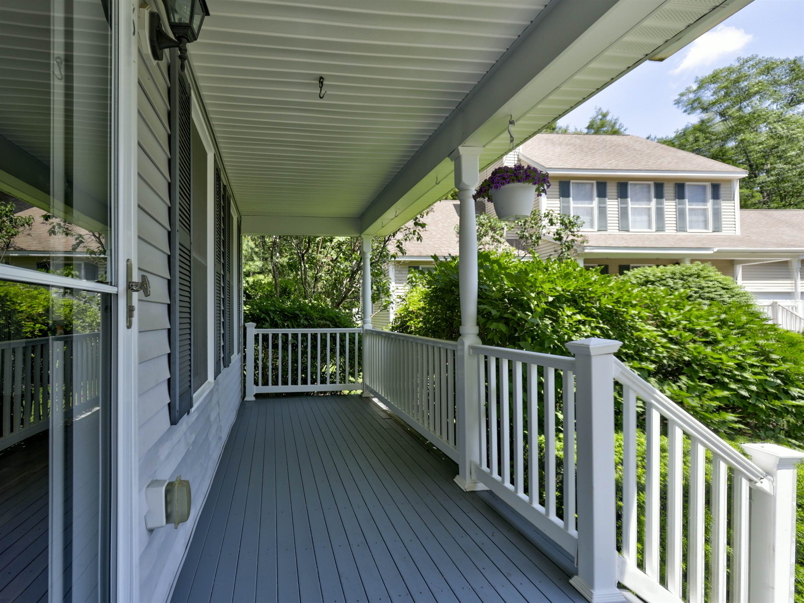8 Sycamore Court