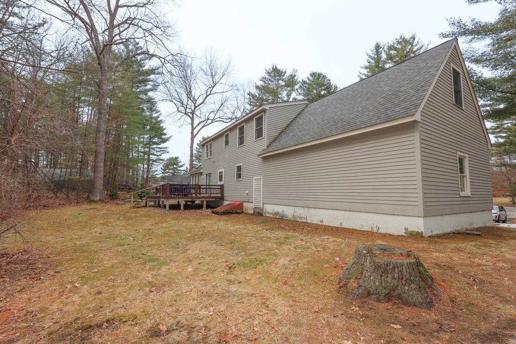 Photo of 125 Pinecrest Road, Litchfield, NH 03052 (MLS # 5081220)