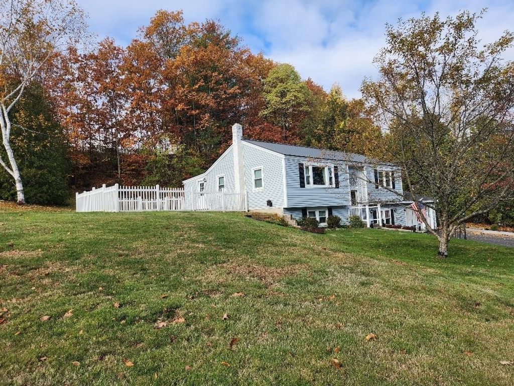 Photo of 7 Memorial Drive, Claremont, NH 03743 (MLS # 5067490)