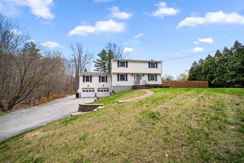 Photo of 47 Edwards Mill Road, Chester, NH 03036 (MLS # 5085711)