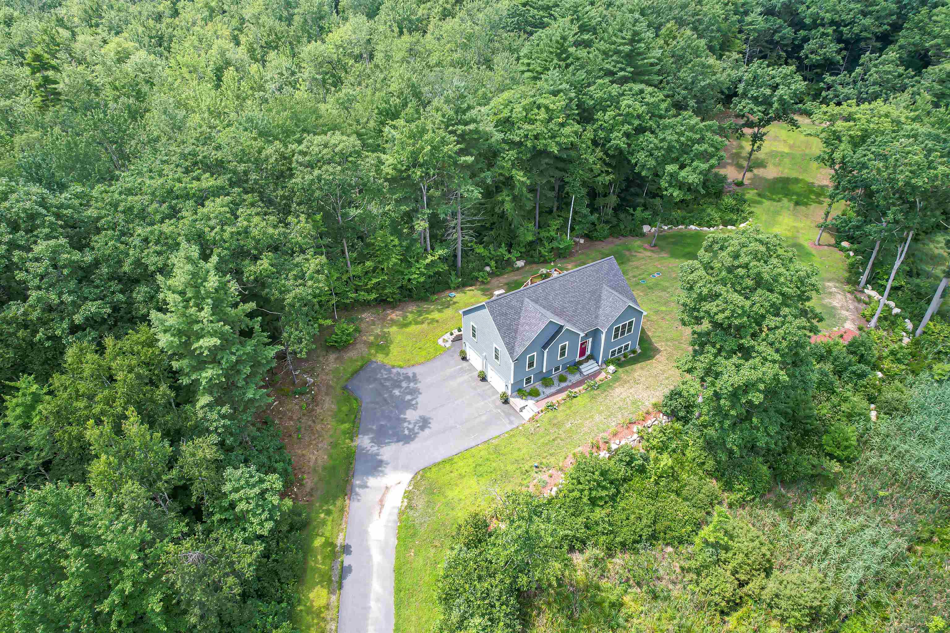 Sandown, New Hampshire 03873, United States, 4 Bedrooms Bedrooms, ,3 BathroomsBathrooms,Residential,Pending,124155