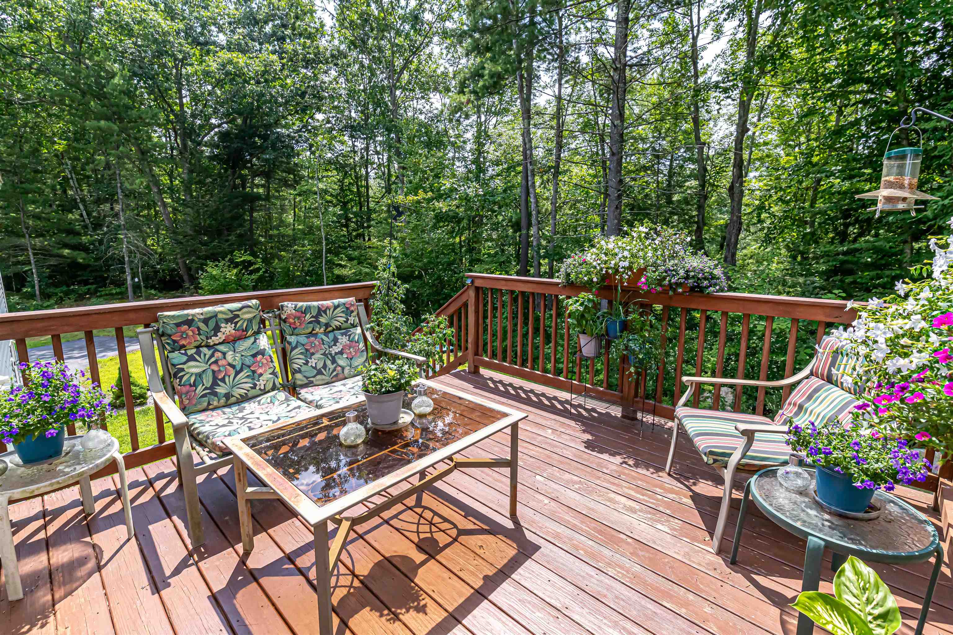 Sandown, New Hampshire 03873, United States, 4 Bedrooms Bedrooms, ,3 BathroomsBathrooms,Residential,Pending,124155