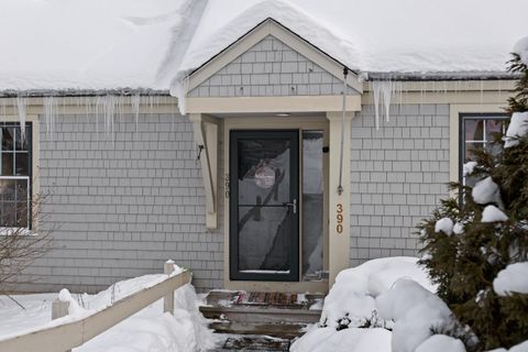 1465 Hooksett Road 390 Hooksett NH 03106