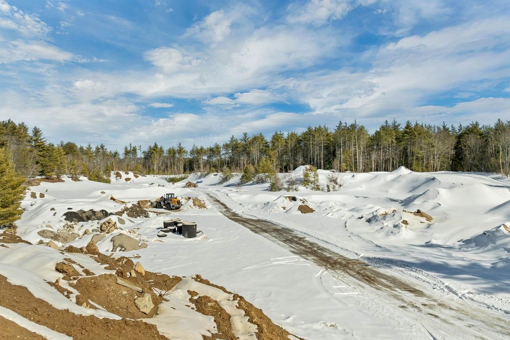 Photo of 65 Archers Pond Road, Ossipee, NH 03864 (MLS # 5078314)