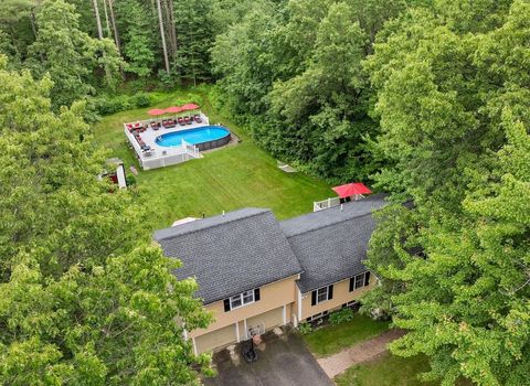 51 Palomino Lane Bedford NH 03110