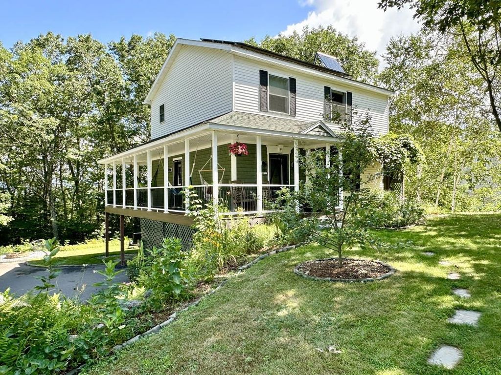 Photo of 41 Chaddarin Lane, Plymouth, NH 03264 (MLS # 5082369)