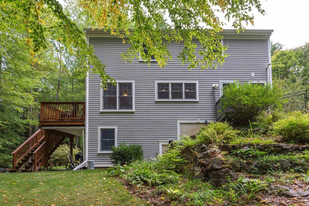 Photo of 834 Borough Road, Pembroke, NH 03275 (MLS # 5063142)