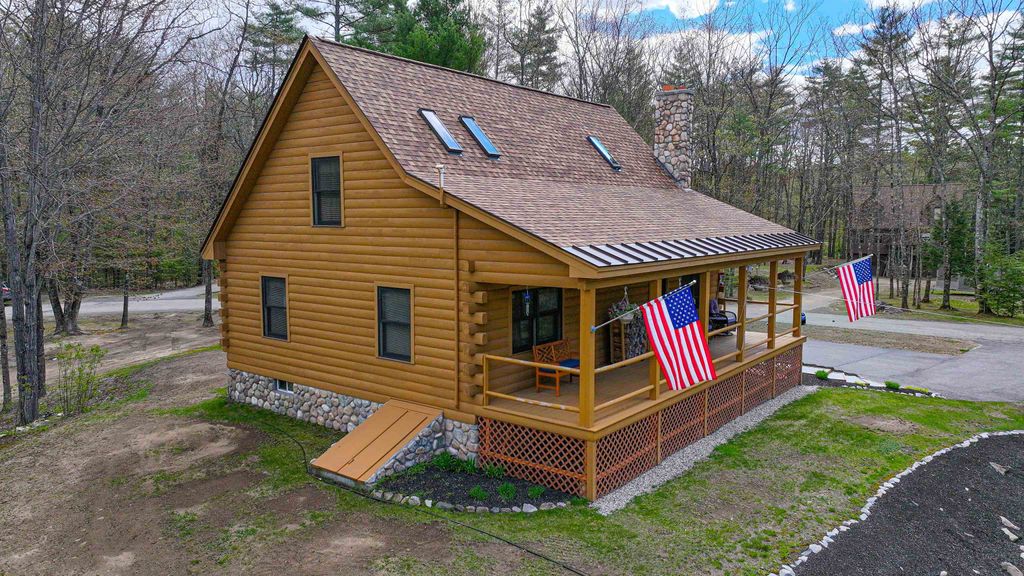 Photo of 18 Charles Road, Conway, NH 03813 (MLS # 5088566)