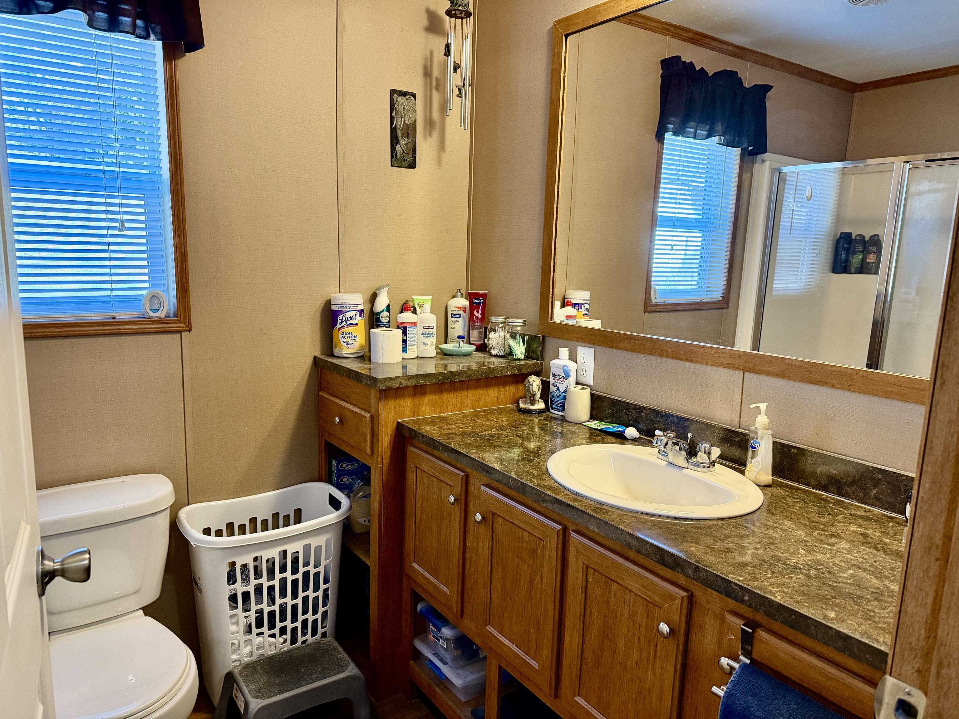 Morristown, Vermont 05661, United States, 2 Bedrooms Bedrooms, ,2 BathroomsBathrooms,Residential,Active,87133