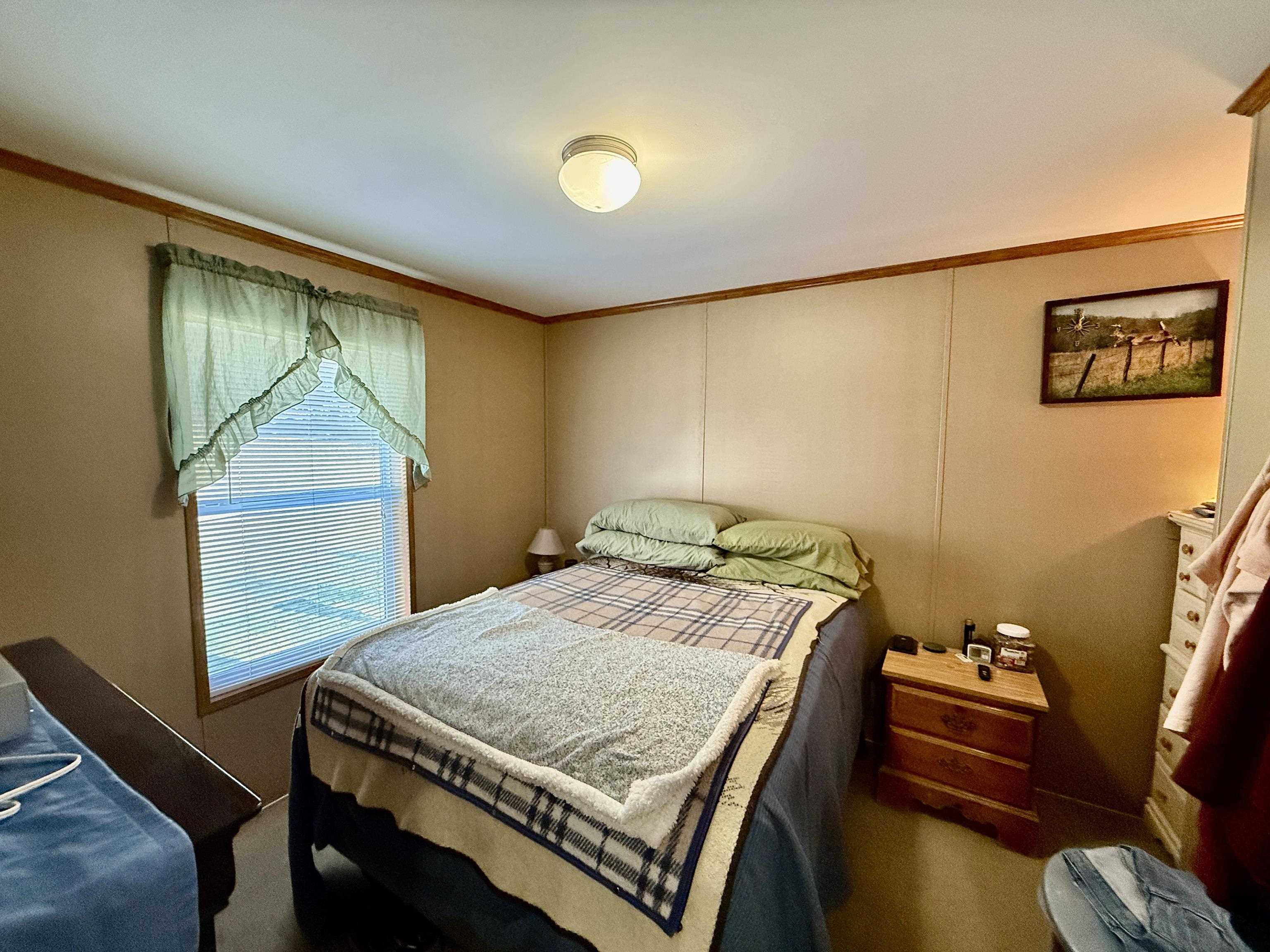 Morristown, Vermont 05661, United States, 2 Bedrooms Bedrooms, ,2 BathroomsBathrooms,Residential,Active,87133