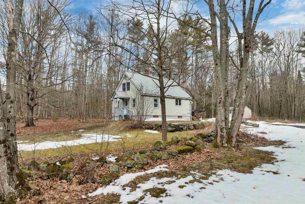 Photo of 9 Whispering Winds Way, Canaan, NH 03741 (MLS # 5080428)